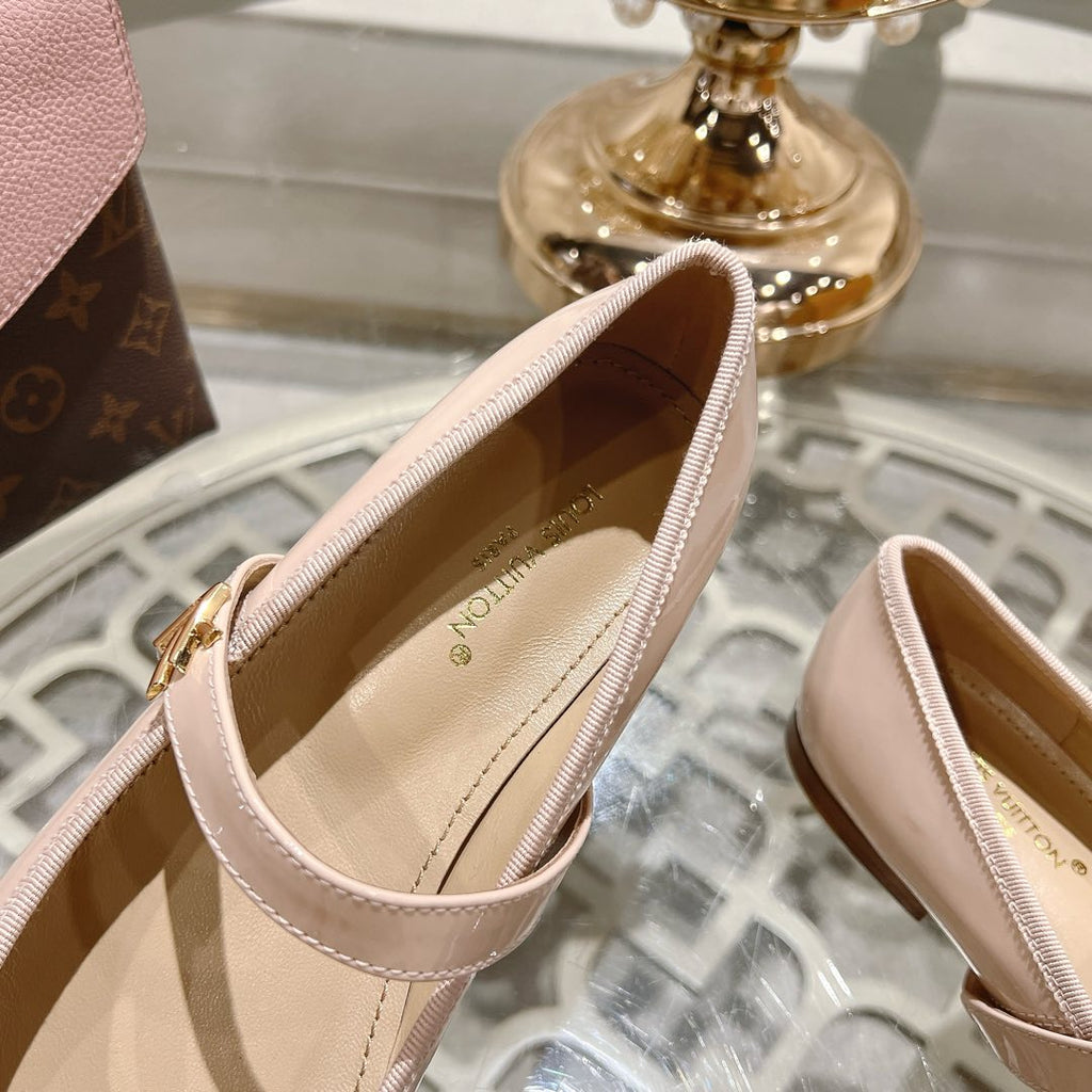 LOUIS VUITTON MARY JANE SHOES IN LIGHT PINK PATENT CALFSKIN