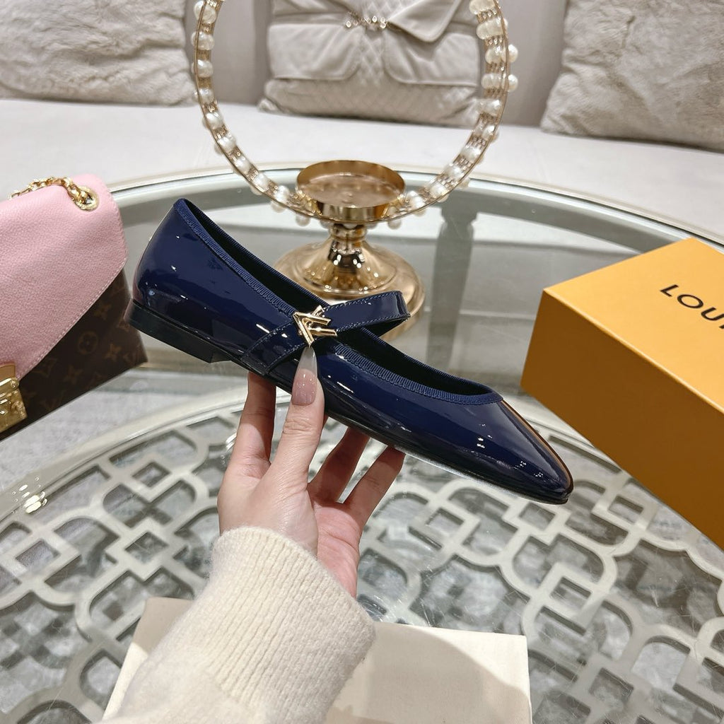 LOUIS VUITTON MARY JANE SHOES IN AEGEAN BLUE PATENT CALFSKIN